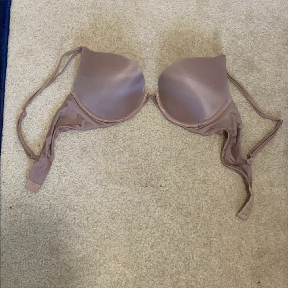 Victoria secrets nude bra